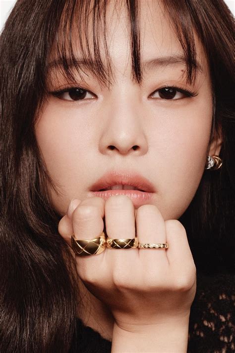 chanel hong kong earrings|Chanel earrings jennie.